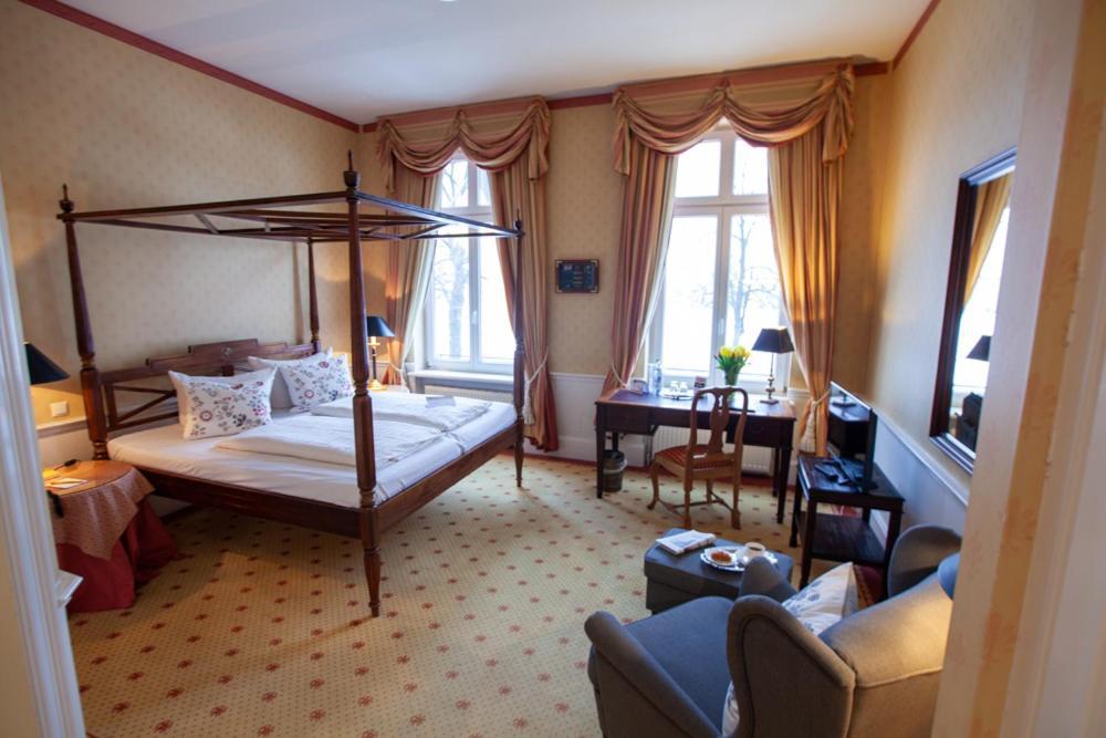 Hotel Niederlaendischer Hof Σβερίν Εξωτερικό φωτογραφία
