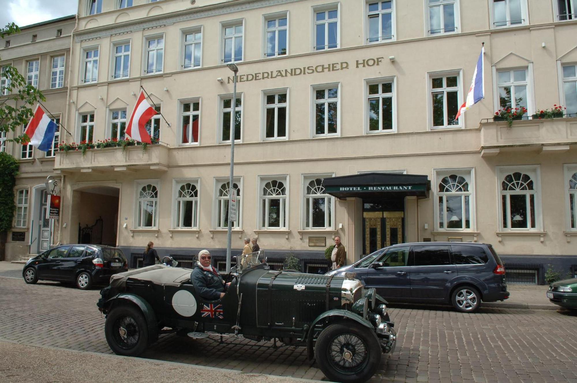 Hotel Niederlaendischer Hof Σβερίν Εξωτερικό φωτογραφία