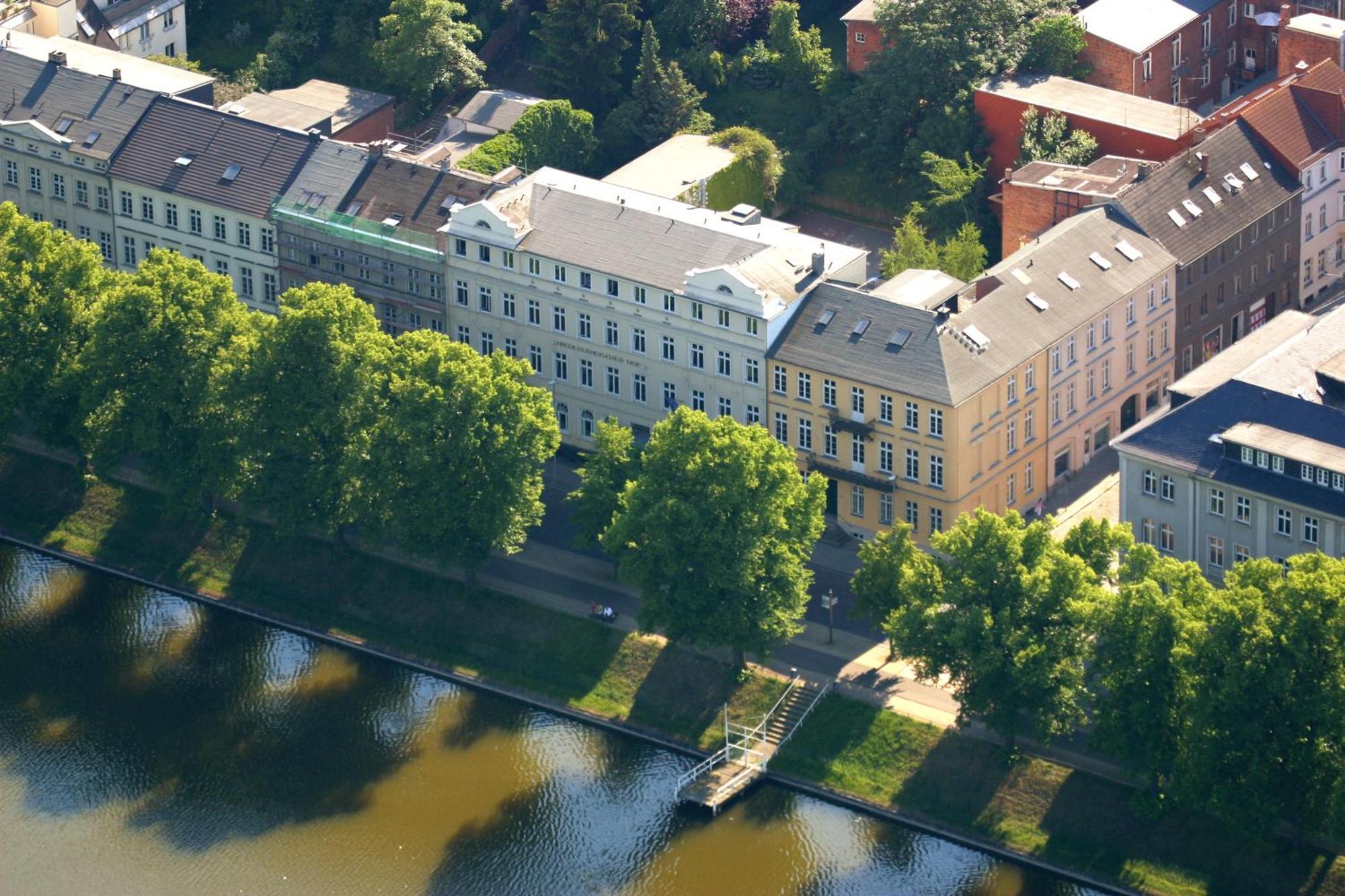Hotel Niederlaendischer Hof Σβερίν Εξωτερικό φωτογραφία
