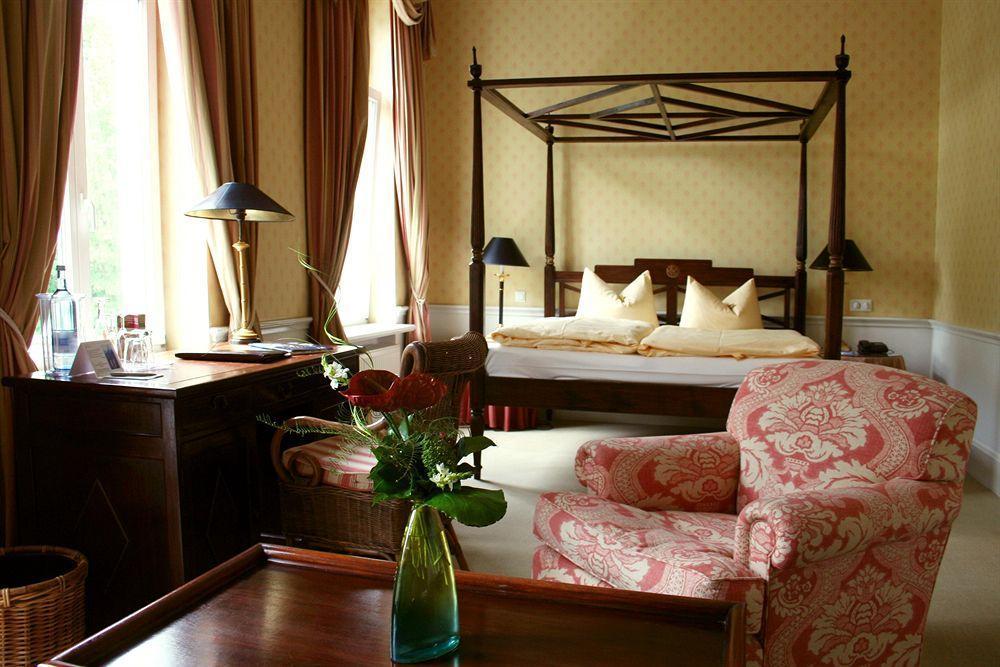 Hotel Niederlaendischer Hof Σβερίν Δωμάτιο φωτογραφία